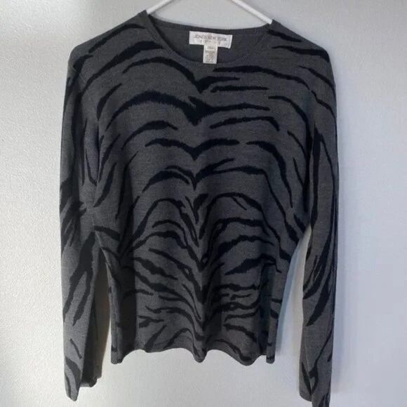 Vintage 1990s Jones New York 100% Merino Wool Gray & Black Zebra Sweater MED - Picture 1 of 6